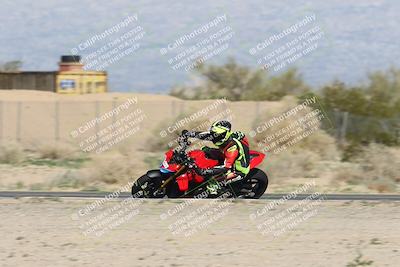 media/Jan-15-2026-Racers Edge (Thu) [[dfebeb70ab]]/3-B Group/Session 4 (Turn 6 Inside)/